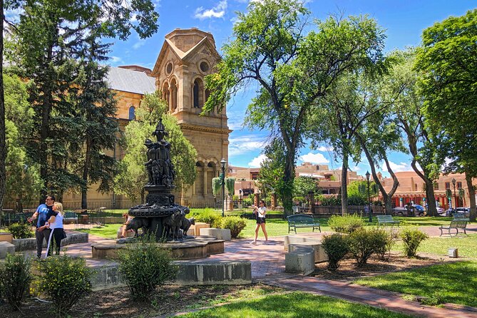 2-Hour Photography Class While Touring Downtown Santa Fe, Smart Phones Welcome! - Who will get the most from the class