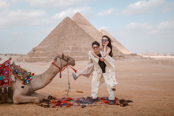2 hrs Unique Photo session (PhotoShoot) at the Pyramids of Giza - What you receive for $95