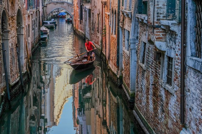 3 Hours Private Original Venice Photo Walk - Stefano’s local view of Venice