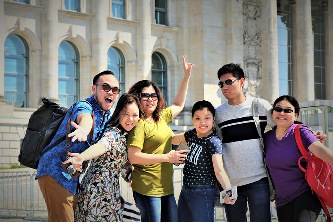 5hours: Guide, Chauffeur & Photographer in Berlin private Tour - Why a private vehicle matters in Berlin
