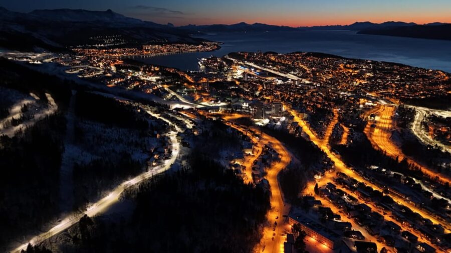 Abisko: Fjord Sightseeing and Photography Tour - A route shaped by weather and local interests
