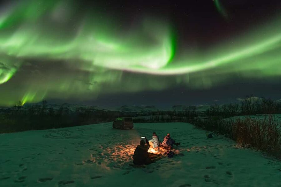 Abisko: Northern Lights Photography Tour with Dinner - Key points before you reserve