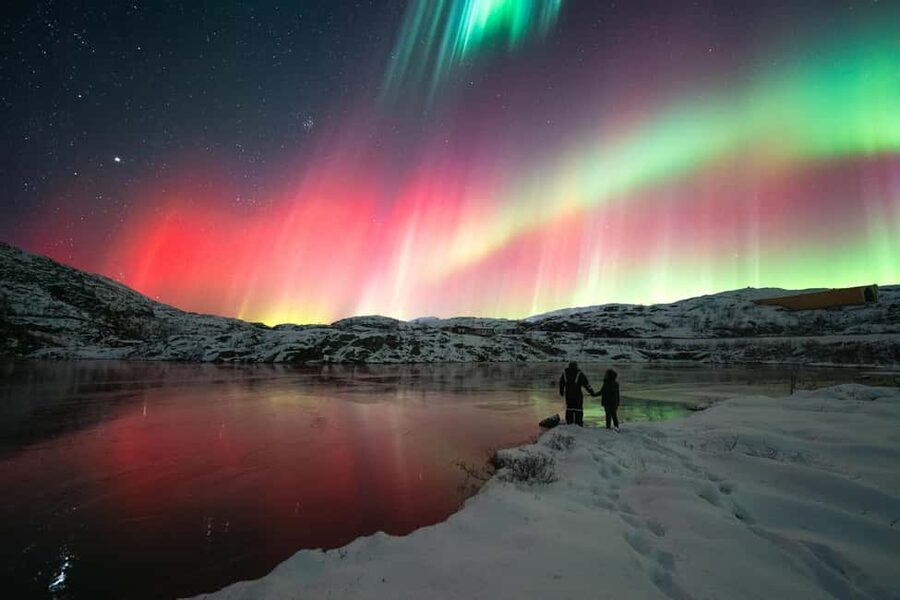 Abisko: Northern Lights Photography Tour with Dinner - What the night actually feels like