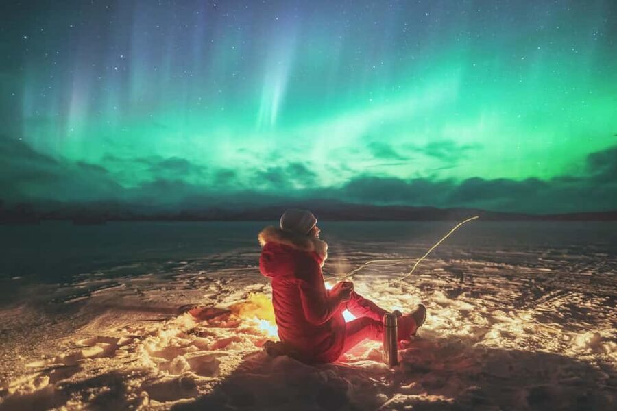 Abisko: Northern Lights Photography Tour with Dinner - The 4x4 search for darker skies