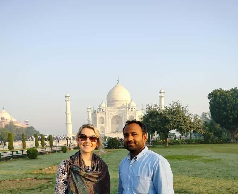 Agra: Taj Mahal Guided Tour with Photography & Rental Saree - Key points before you book