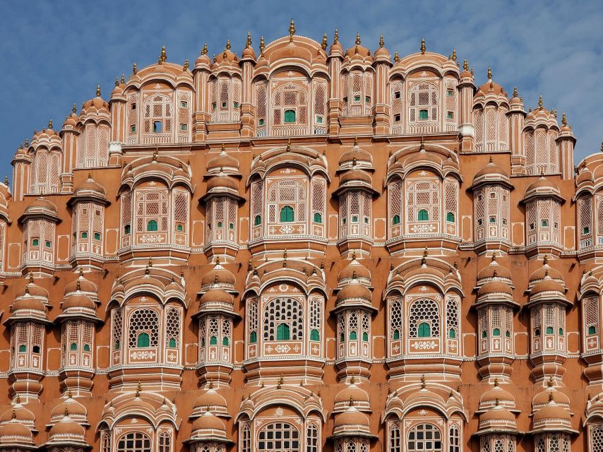 Agra: Taj Mahal Guided Tour with Photography & Rental Saree - Hotel pickup and a private car in Agra