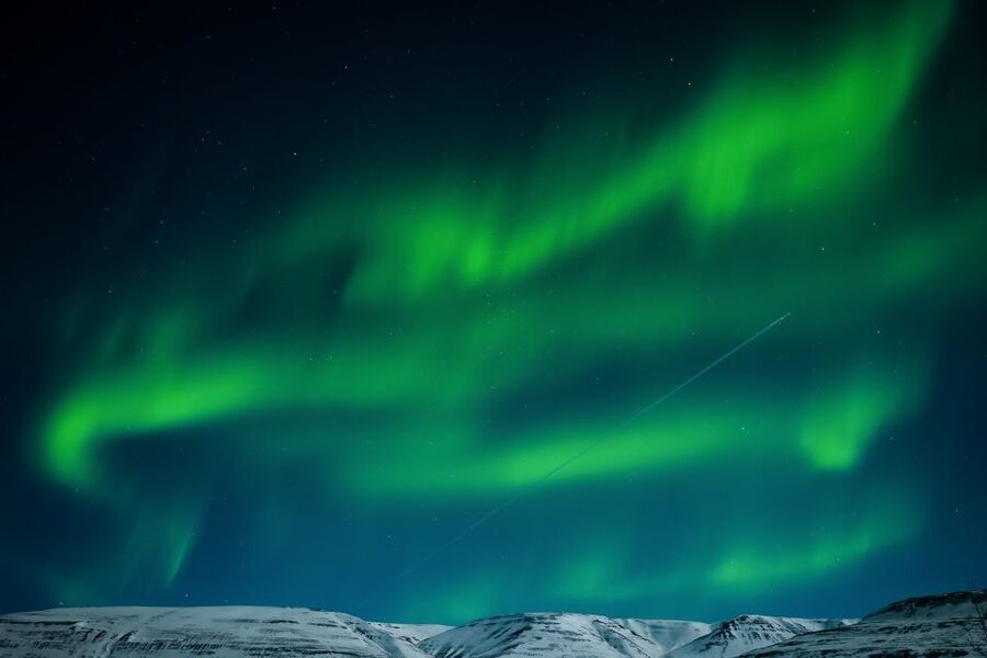 Akureyri: Northern Lights Photography Tour - Who should save the $194