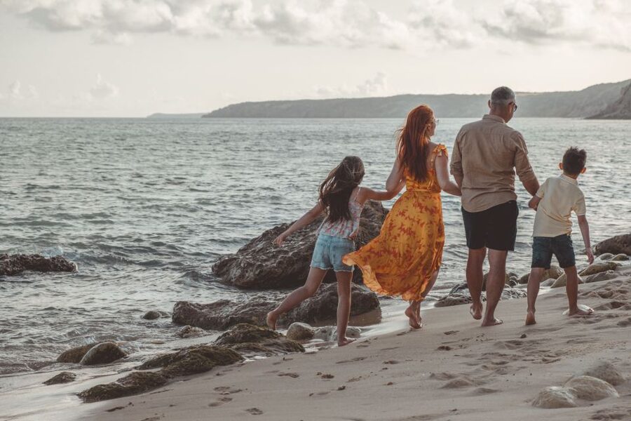 Algarve: Photoshoot for couple, family, portrait - Clothing advice for Algarve photographs