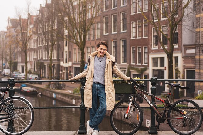 Amsterdam Canal, Tulip, Windmill Photoshoot | Custom Request - Why a private Amsterdam photoshoot can be worth it