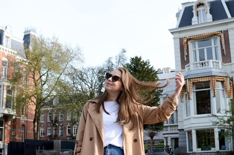 Amsterdam: Private Photoshoot in iconic locations - What ten edited photos really give you