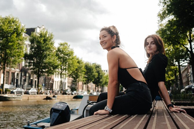 Amsterdam: Professional Photoshoot at the Canals - Key points to know before booking