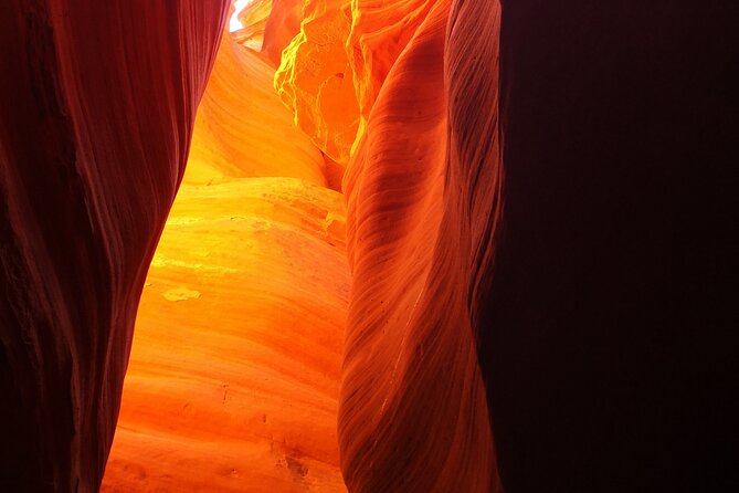 Antelope Canyon X Hiking Tour (with Option Upgrade to Photo Tour) - Photography tips, clothing, and the small practical matters
