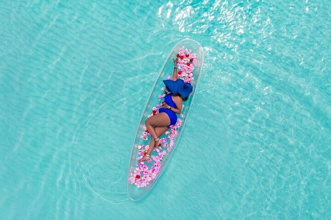 Aruba‘s #1 Clear Kayak INSTANT DELIVERY@arubaphotoshootexperience - Who will enjoy this most?