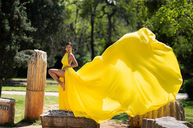 Athens: Flying Dress Photoshoot "Marilyn Package" - Who will enjoy this most