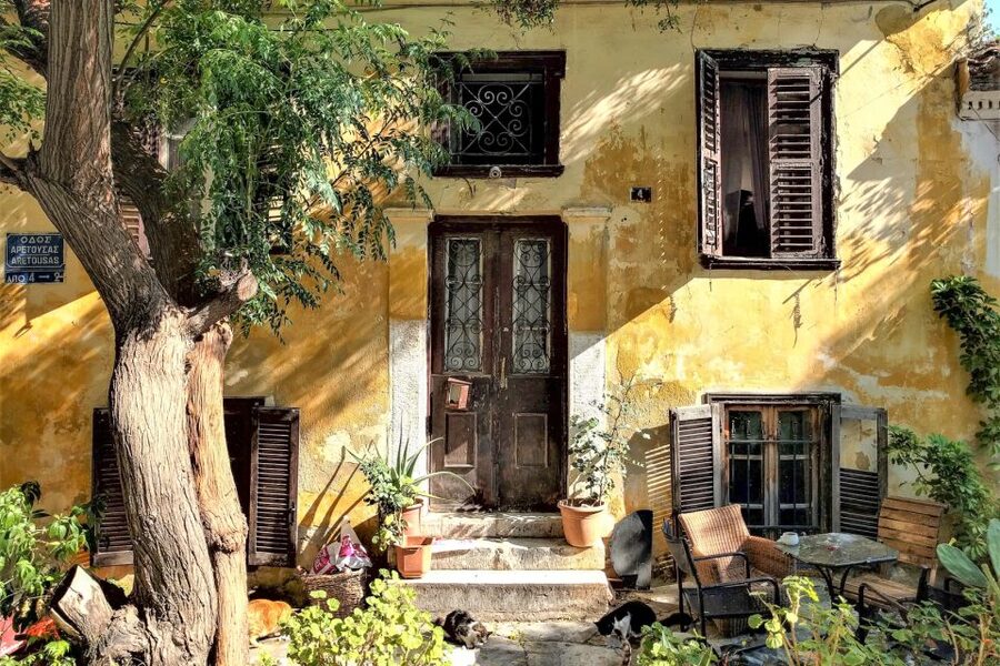 Athens Instagram Tour: The Most Scenic Spots - Plaka, the neighborhood of small streets