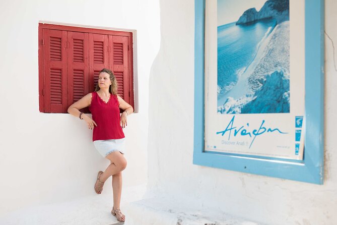 Athens Old City Private Photoshoot Tour/ 3hours - Wandering through Plaka for one hour