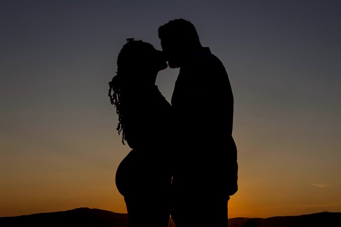 Athens Old City Private Photoshoot Tour/ 3hours - Ending on Areopagus Hill at sunset
