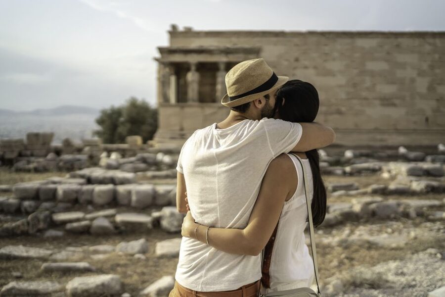 Athens: Professional Photoshoot - How the Photographer Helps You Look Natural