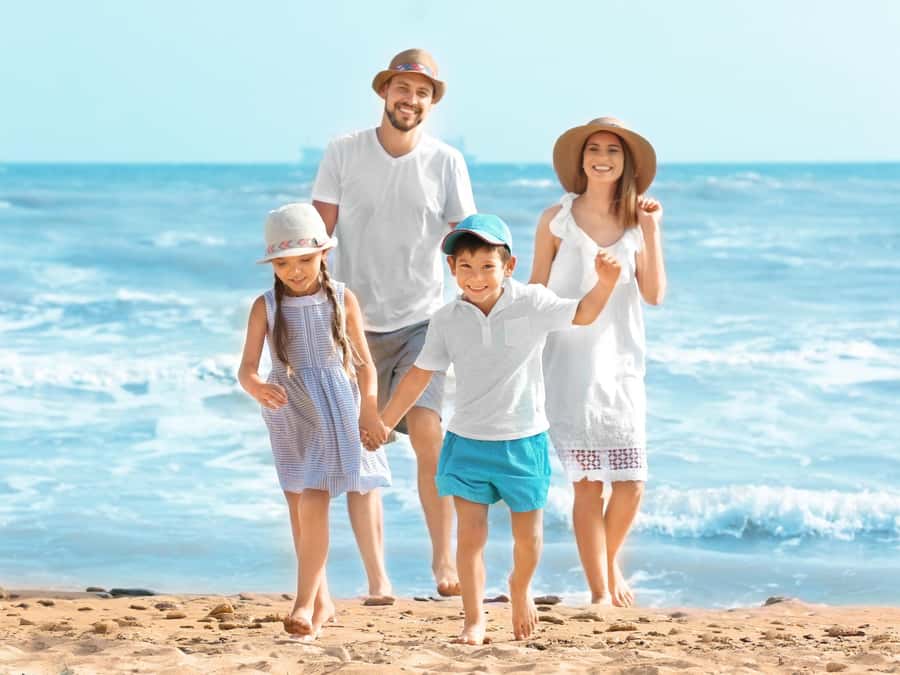 Bali: 2-Hour Family Photoshoot Ubud. Capture Bali Memories - Choosing between a hotel, villa, and outdoor setting