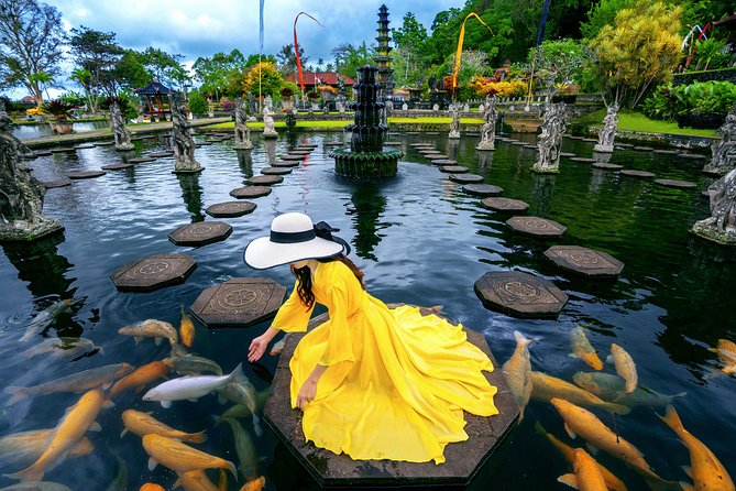 Bali Instagram: Gate of Heaven Temple Tour - The driver-guide can make or break the day