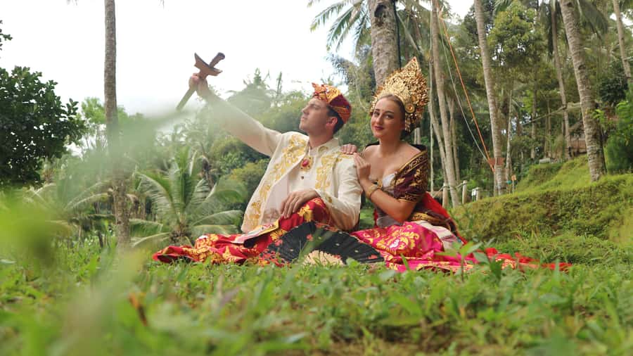 Bali:Traditional Wedding Photoshoot with the Rice Field View - Seven photo spots with very different moods