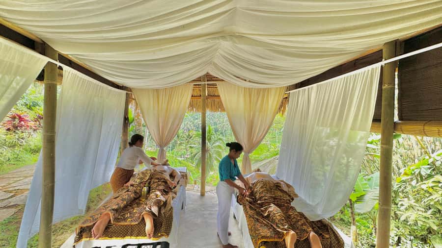 Bali:Traditional Wedding Photoshoot with the Rice Field View - Adding U Fun Field activities or keeping it focused