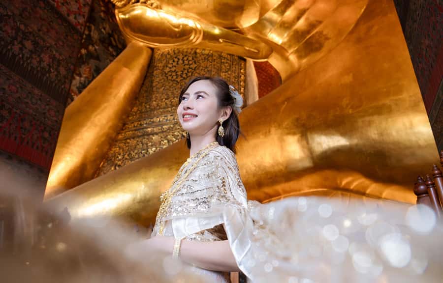 Bangkok: Thai Costume Photoshoot at Wat Arun - Why Wat Arun makes such a good photo setting