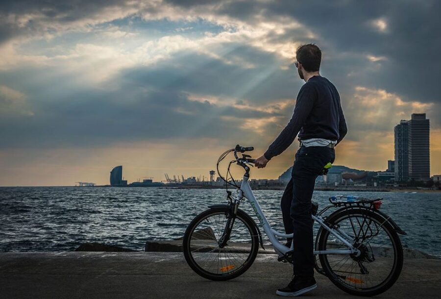 Barcelona: 4-Hour E-Bike Photography Tour - Starting at Cervantes 5 in the Gothic Quarter