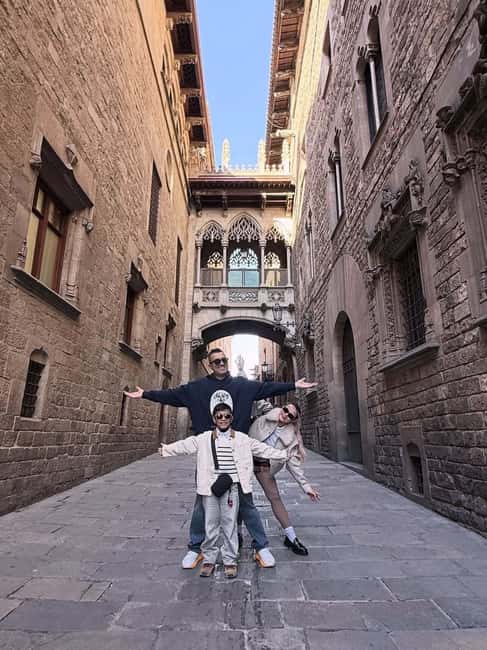 Barcelona: Creative Photo Tour of the City's Artistic Corners - Who will enjoy this most?