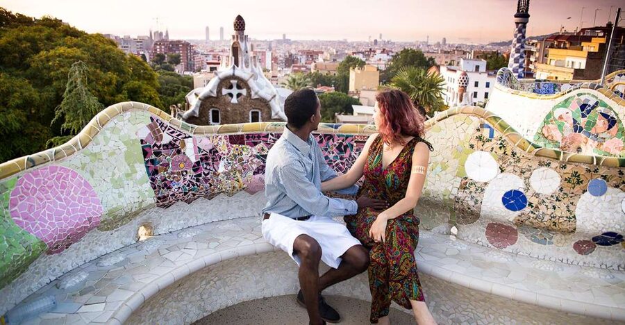 Barcelona: Instagram Tour of the Most Scenic Spots - Starting beneath Barcelona Cathedral