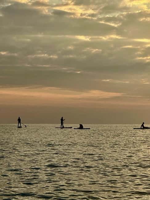 Barcelona: Paddleboarding at Sunrise. Includes: instructor, photos, equipment - Photos, videos, and the phone question