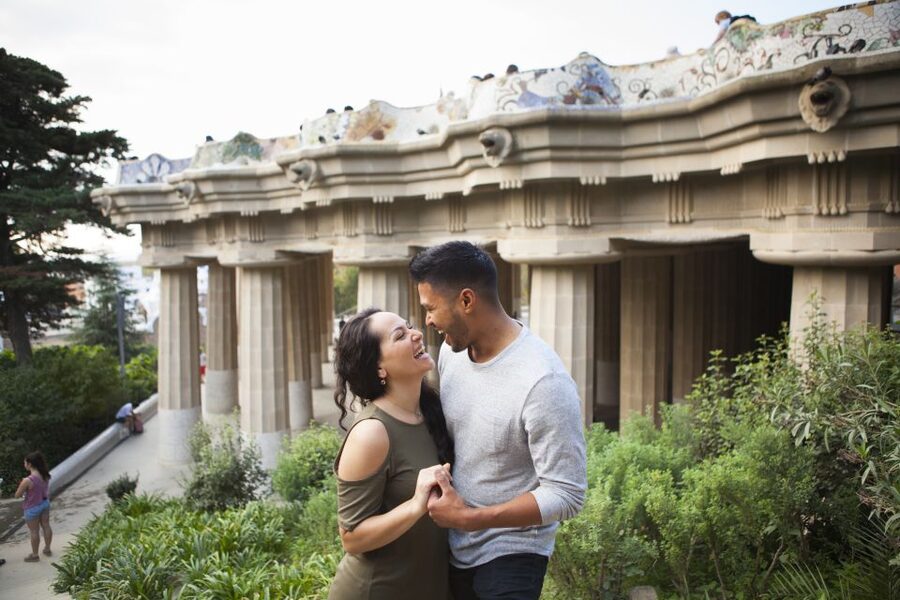 Barcelona: Private Full Park Güell Photoshoot - Booking, cancellation, and timing advice