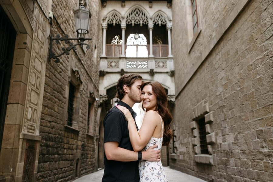 Barcelona: Private Photoshoot with a Professional - La Casa de l’Ardiaca and the pleasure of small details