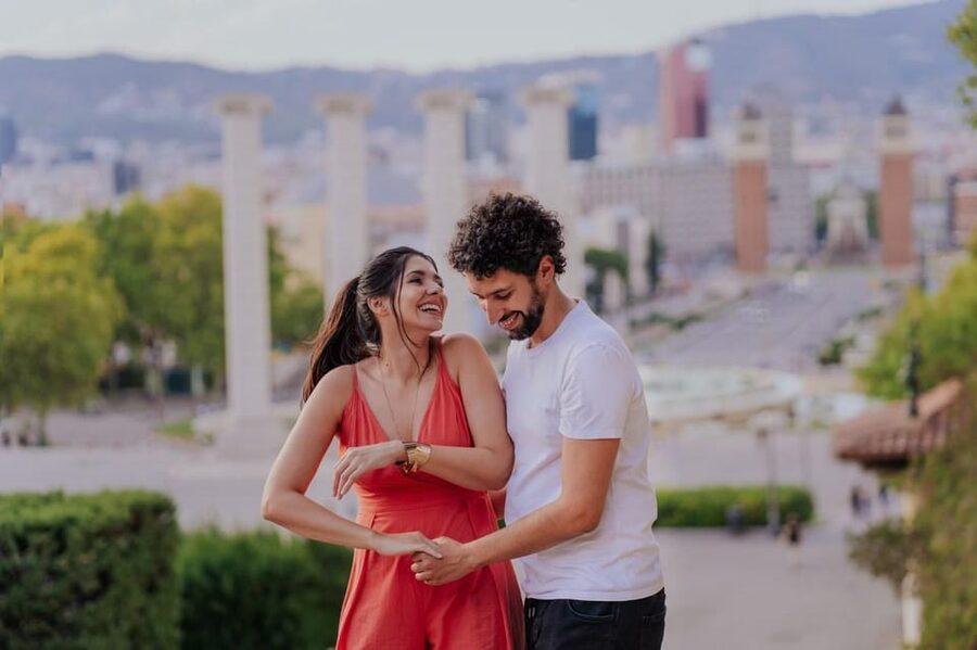 Barcelona Tourist Photographer - Exclusive Photoshoots - What this Barcelona photoshoot is really for