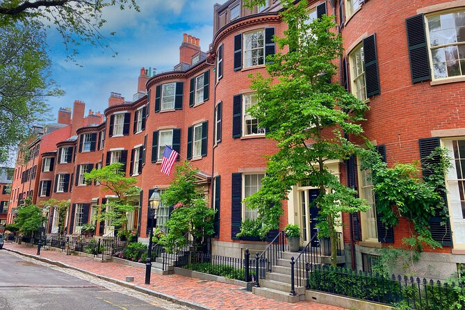 Beacon Hill Boston History + Photo Walking Tour (SMALL Group) - Acorn Street: Boston’s famous photograph