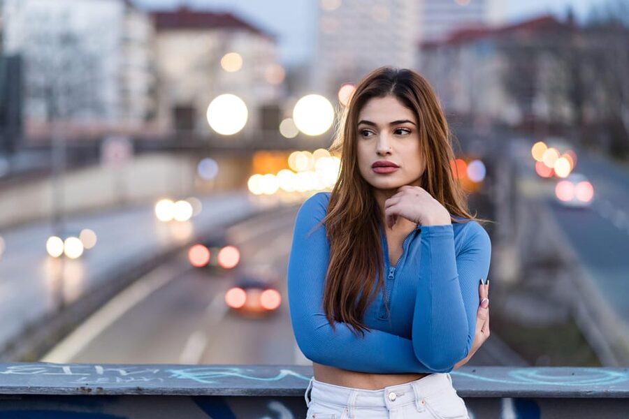 Berlin by Night: Private Photoshoot at Illuminated Cityscape - The 15-minute subway transfer changes the rhythm