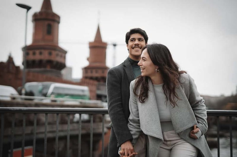 Berlin: East Side Gallery Photoshoot - Is the Private Format Worth the Cost?