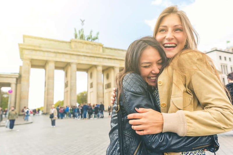 Berlin Essentials: Private Photoshoot at Berlin's top sites - Is $68 good value for a private group?