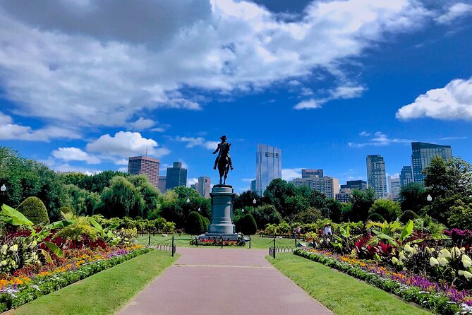 Boston's Architecture, History + Photo Walking Tour (SMALL Group) - Finishing on Acorn Street