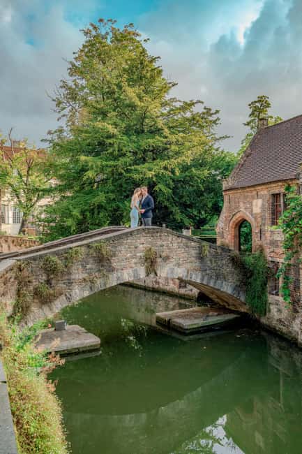 Bruges : Your private 1 hour photoshoot in the medieval city - What happens during the one-hour route