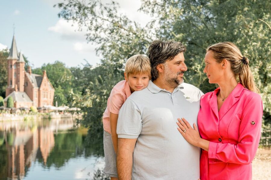 Bruges : Your private 30min. photoshoot in the medieval city - Who should book this experience?
