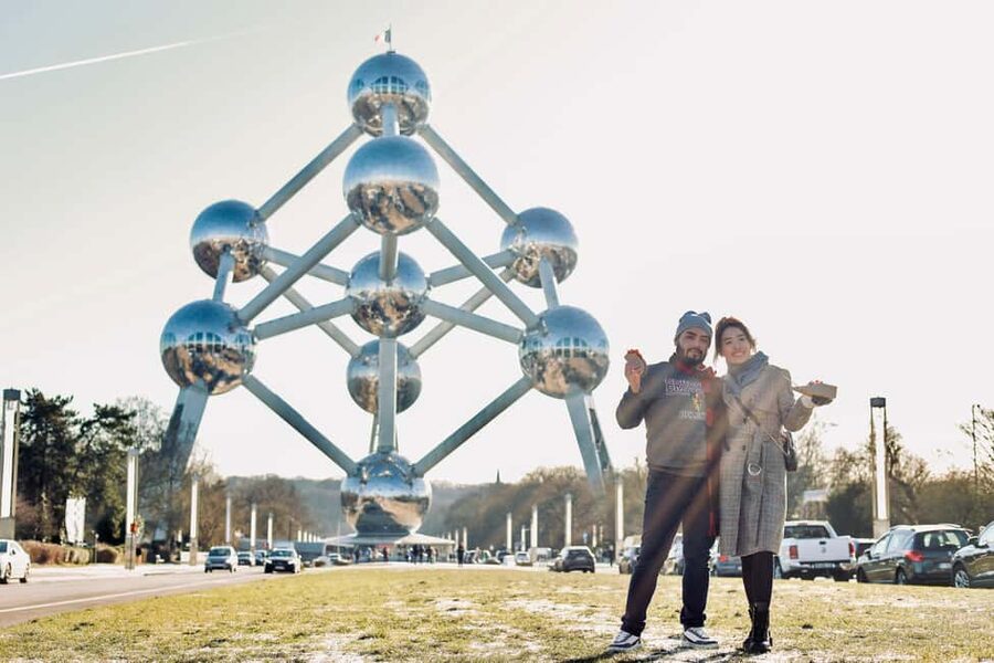 Brussels City Photoshoot With a Professional Photographer - Key points at a glance