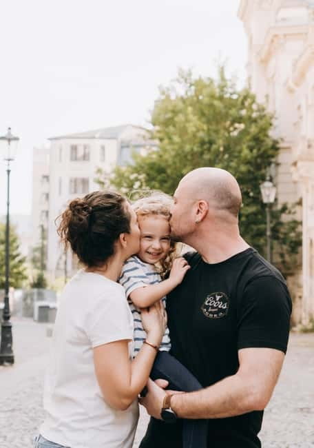 Bucharest: Essential Photo Session in the Charming Streets - Why this Bucharest photo walk works