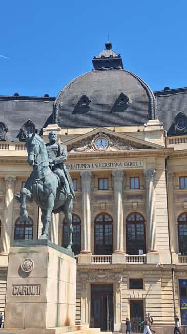 Bucharest Photo Walk - Instagram&Cinematic Spots in 3 hours - Starting beneath the Romanian Athenaeum