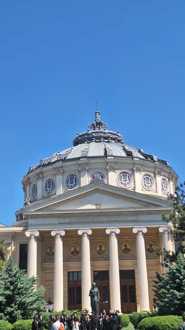 Bucharest Photo Walk - Instagram&Cinematic Spots in 3 hours - One hour along Calea Victoriei