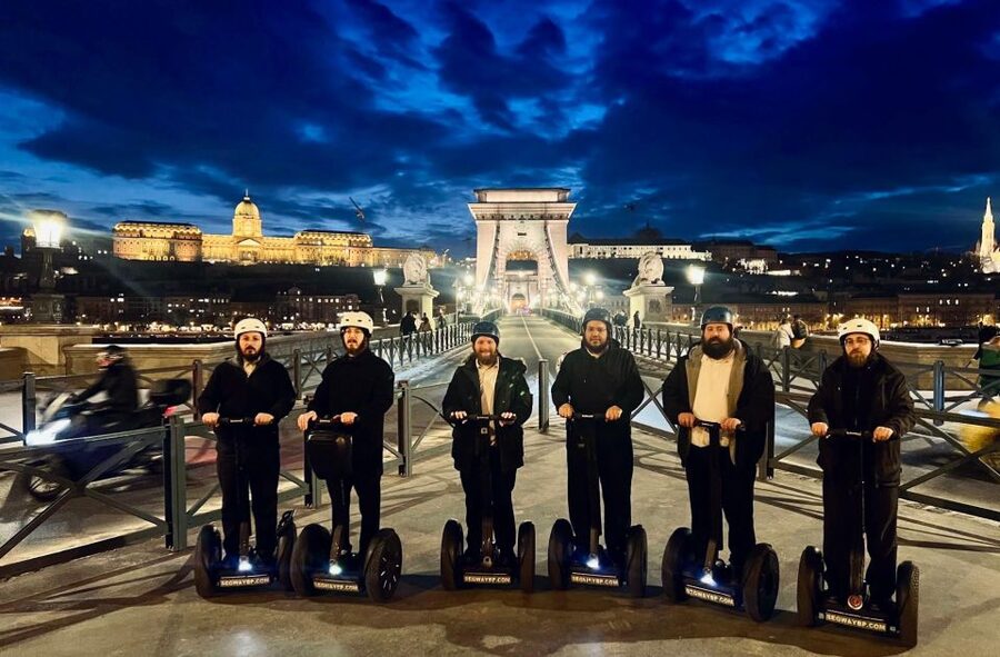Budapest: 1 Hour Instagram Segway Tour - What the guides add to the experience