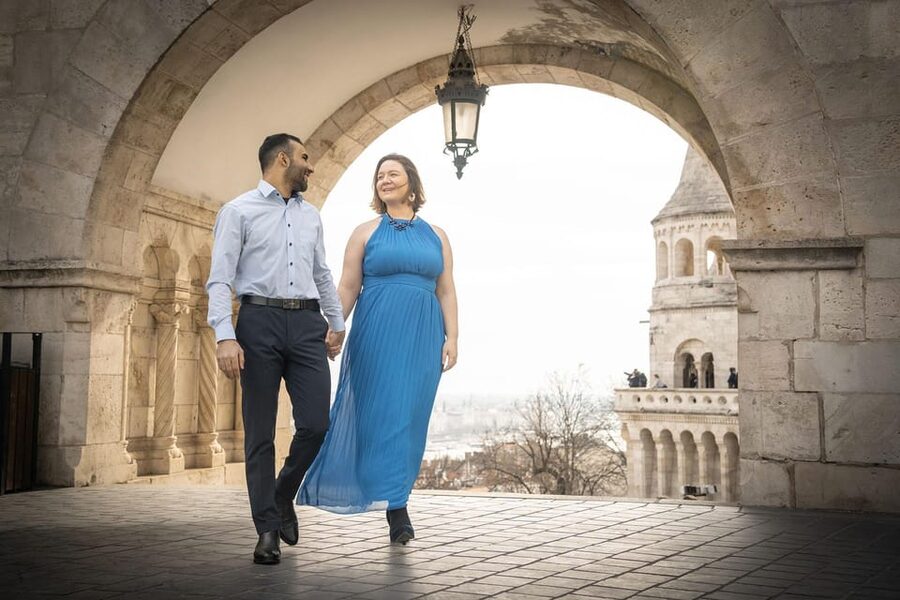 Budapest: Fast Private Photoshoot at Fisherman's Bastion - What the feedback tells you about the photographer