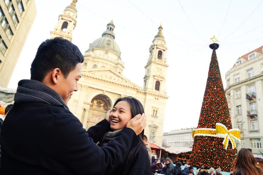Budapest: Photo Session with Professional Local Photographer - What the $67 price really covers
