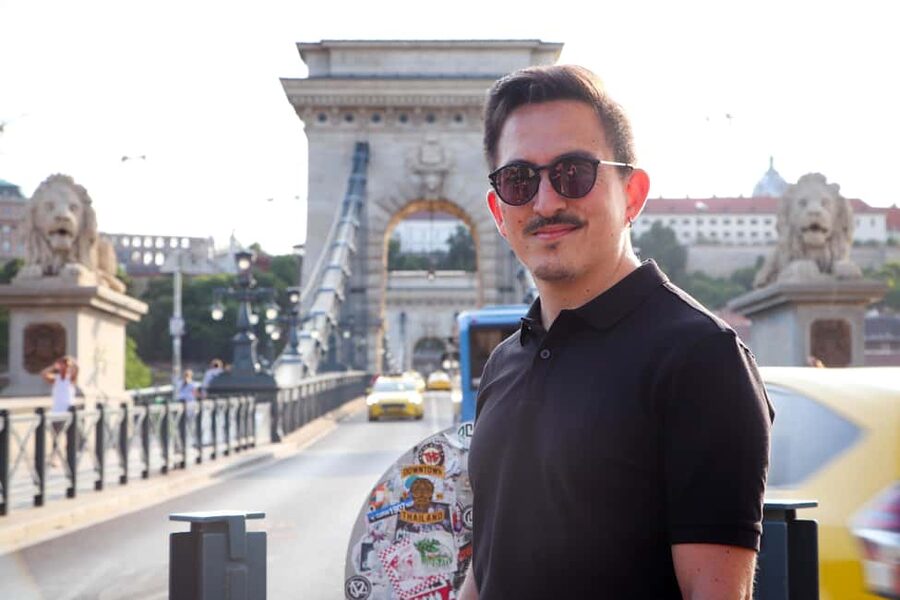 Budapest: Private Guided Tour with Photoshoot - Big tour(3h) - What this Budapest tour is really selling