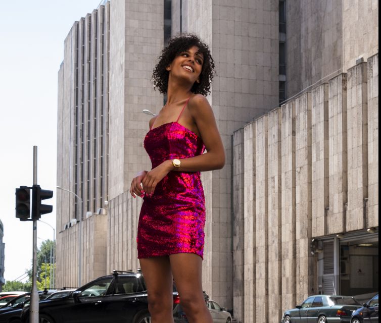 Budapest: Walking Tour and Photoshoot with Digital Photos - Key points to know before booking